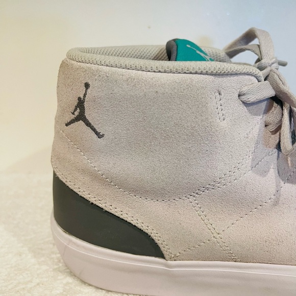 Jordan Series Mid .01 'Iris Whisper Smoke Grey' (DA8026-500), Size: 12 - Picture 2 of 15